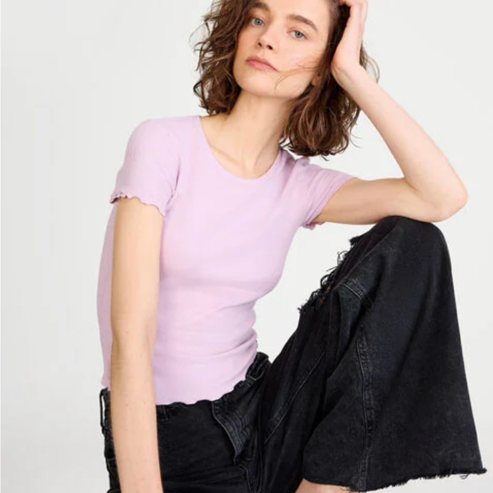 Aeropostale ribbed shrunken tee